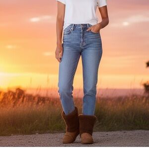 UGG  Brown Maylin Shearling Boots Warm and Waterproof